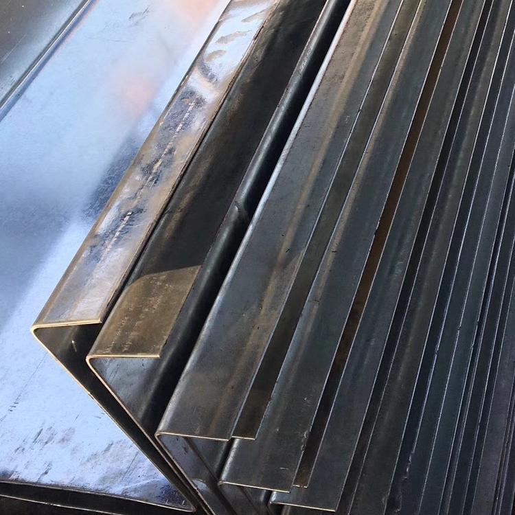 【天藍支持定制不易變形鍍鋁鋅天溝異型件鋼結構建筑】價格_.